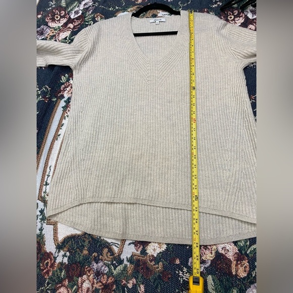 Madewell Wool Nkit V-Neck Long Sleeve Cozy Beige Cream Fall Winter Sweater Small - Picture 5 of 12